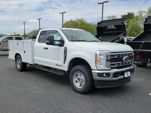 2024 Ford F-350 9' Reading Utility